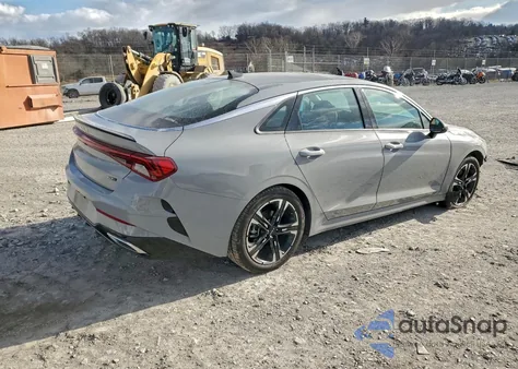 2022 Kia K5 Gt Line z USA, uszkodzony, nr VIN 5XXG64J27NG123305